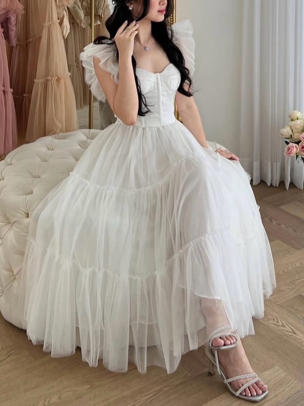 Romantic White Tulle Ruffle Wedding Dress with Puff Sleeves